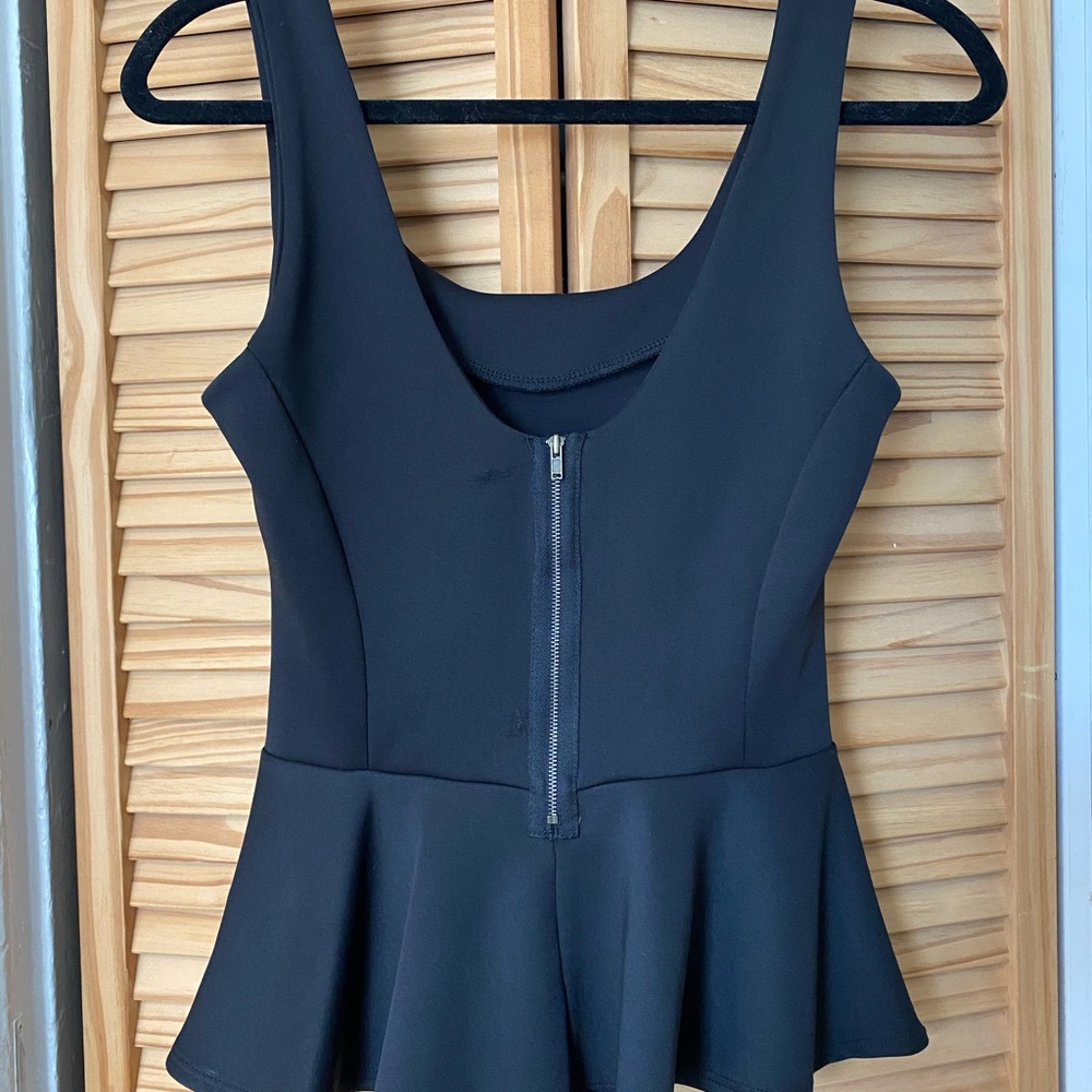 Black peplum tank blouse NWT